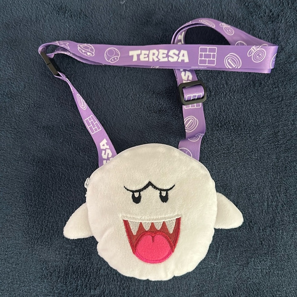 NWT UNIVERSAL JAPAN EXCLUSIVE BOO GHOST LANYARD PASS HOLDER COIN PURSE